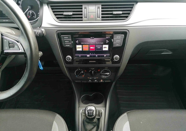 Skoda RAPID cena 41900 przebieg: 101754, rok produkcji 2018 z Dobrzyń nad Wisłą małe 154